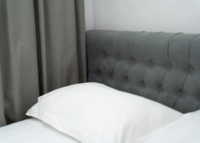 Golden Corner 1 - Sweet Escape Daire *